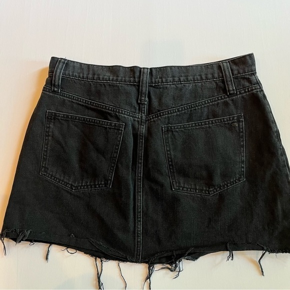 Madewell • Denim Frisco Mini Skirt in Lunar Wash Black 31 - Picture 7 of 7